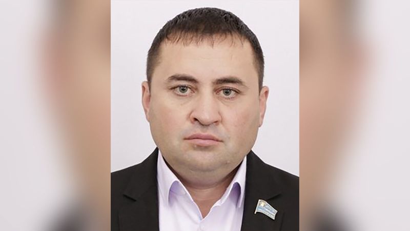  Pro-Putin regional politician found dead outside his house