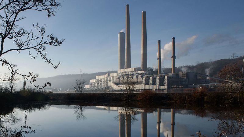  US climate pollution fell in 2023 as country shutters coal-fired power plants, new data shows