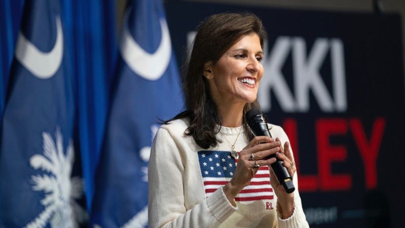  Haley spotlights Trump ‘chaos’ as judge sets former president’s hush money trial start for March