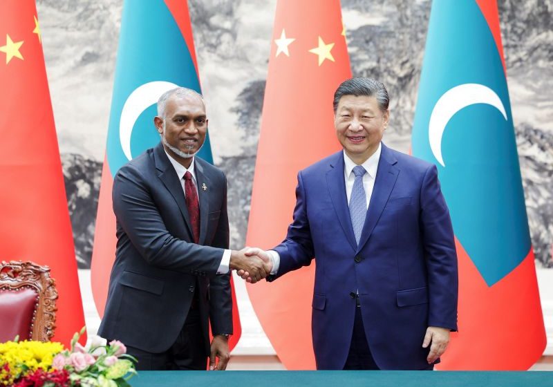  Maldives signs China military pact in further shift away from India