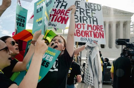 Conservative justices skeptical federal law requires emergency room abortions