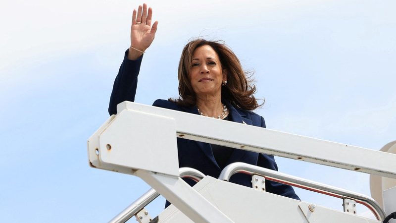  Kamala Harris vetting list of possible running mates with 4 standouts: report