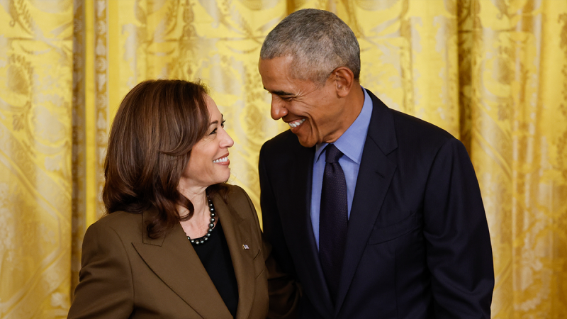  Obama’s inner circle signals 44th president firmly behind Harris despite not saying so publicly